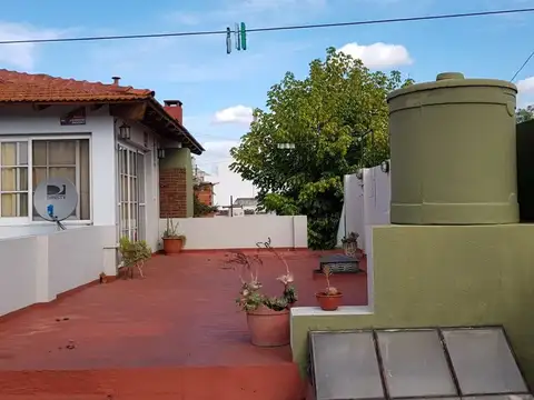 CASA EN VENTA VILLA DOMINICO AVELLANEDA APTO BANCO