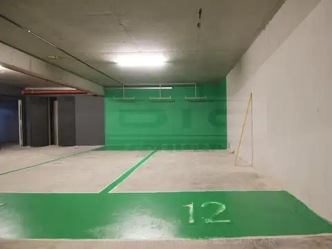 Cochera en venta  en  Olivos