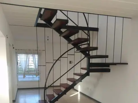 La Cuica y El Urundel