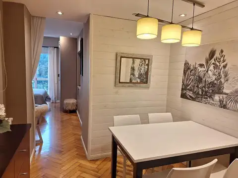 Pacheco De Melo 1900, Piso 5