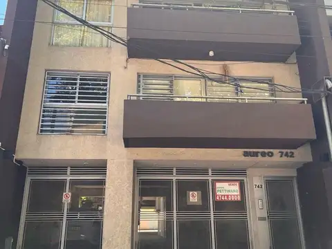 Avenida Juan Domingo Perón al 700 San Fernando