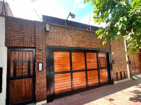 OPENHOUSE VENDE CASA EN CUARTA SECCION