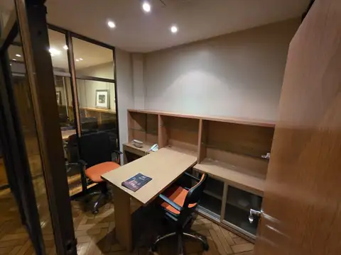 Oficina en Alquiler al Norte