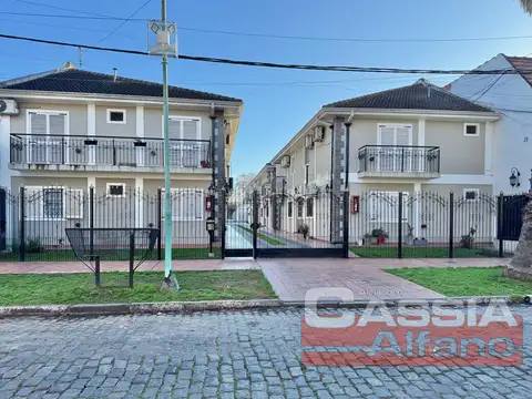 DEPTO EN PH 2 AMBIENTES EN CONDOMINIO CATEGORIA, 40m2, MUY LUMINOSO