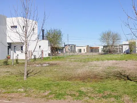 Terreno en Venta en Ingeniero Maschwitz, USD 45.000