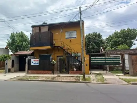 Depto Tipo Casa en Venta de 2 dormitorios