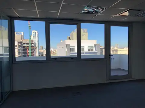 Oficina en Venta con 1 cochera