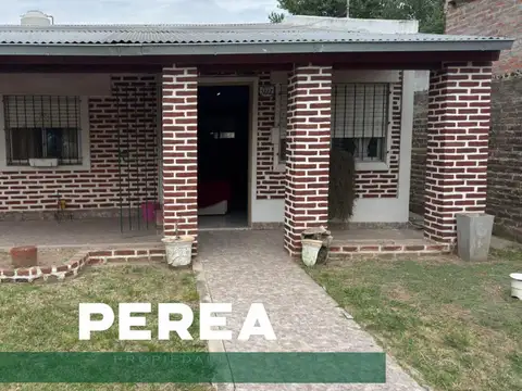 Casa en calle Dean Funes