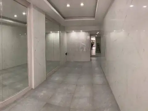 ULTIMA OFICINA EN VENTA , RECOLETA , PLANTA LIBRE
