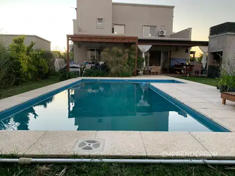 Venta 2 plantas, 5amb, pileta, pilar del este, san alfonso