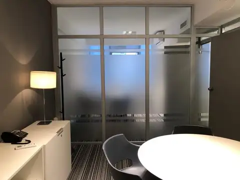 Oficina 5 ambientes con 1 baño