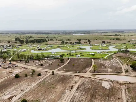 Terreno en Venta en La Alameda, USD 49.000