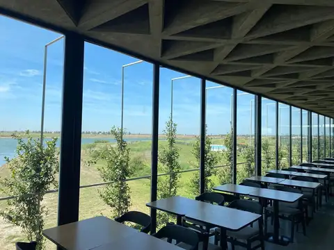 Terreno en Venta 20  mts Frente