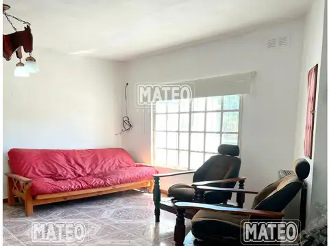 Casa 5 ambientes con 2 baños