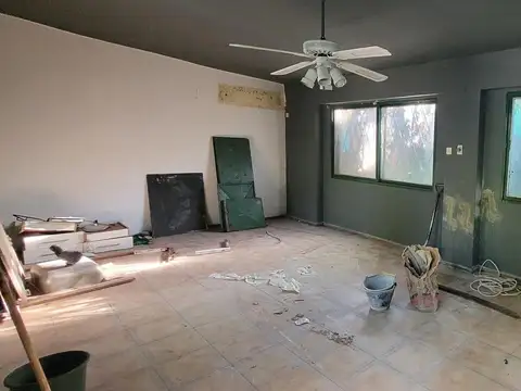 VENTA - Casa en Funes