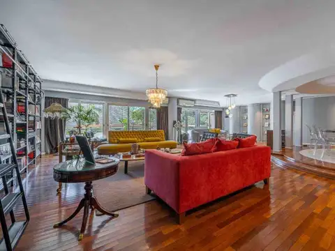 Departamento en Venta con 2 cocheras