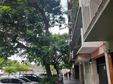 Villa Urquiza -Venta- Excelente ubicación