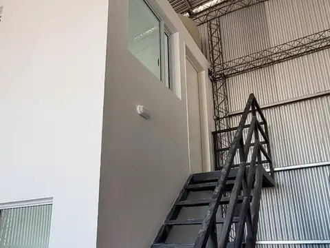 VENTA GALPON 150 MTR2 EN AÑELO - ZONA R2