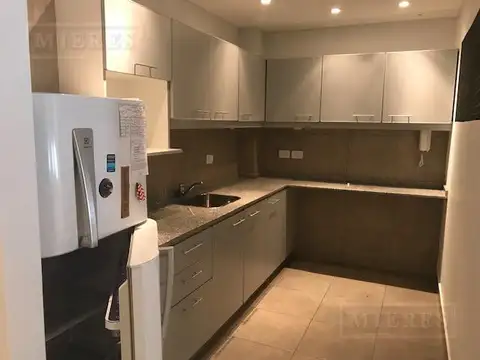 Oficina en Venta en Pilar, USD 200.000