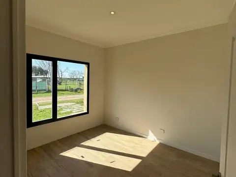 Venta casa A ESTRENAR 3 AMB. en Loma Verde Escobar