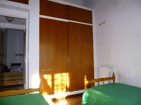 CASA EN PARQUE QUIRNO PARA DOS FAMILIAS