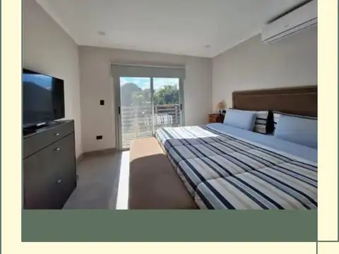 CASA EN VENTA – BARRIO LOS PIONEROS