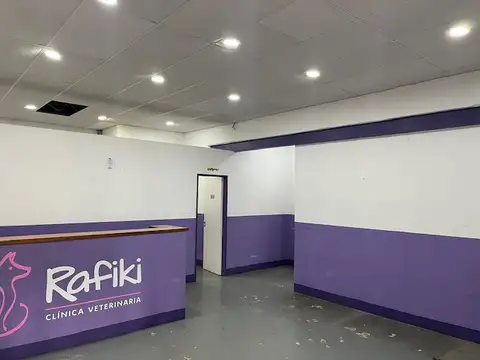 Local en venta con renta sobre Colectora Panamericana con financiacion directa.