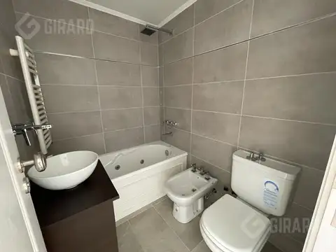 Departamento en Venta en La Perla Sur, USD 173.000