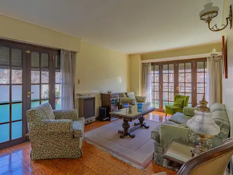 Departamento 4 ambientes con terraza propia en el Macrocentro