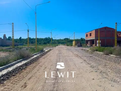 Terreno en Venta en Centenario, USD 32.000