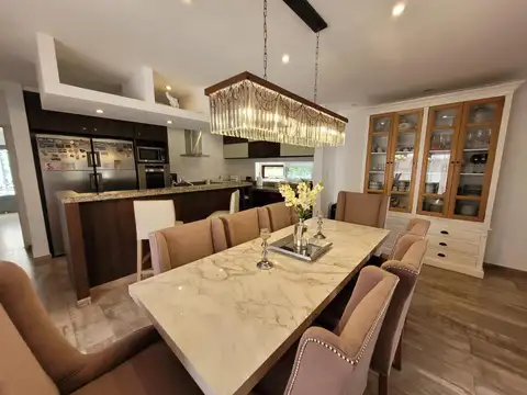 Casa en Venta de 4 dormitorios