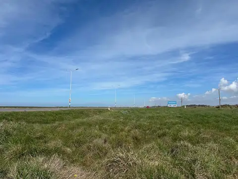 Isla Sebaldes entre Calle 3 y Ruta 11