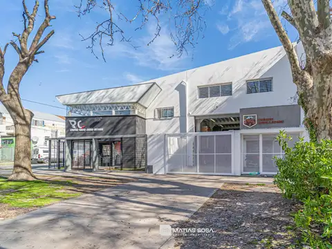 Avenida Libertad  al 4800