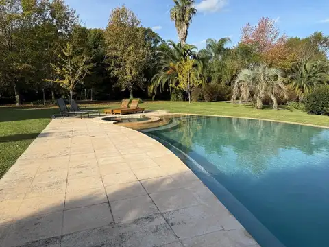 Av .Martìn Garcìa 6600