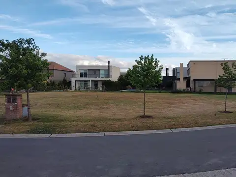 Terreno en Venta en Otros barrios de Nordelta, USD 185.000