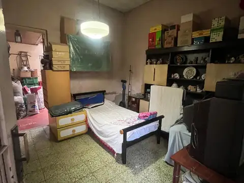 Casa 3 amb grandes APTOc/cochera, jardin y patio ubicada en Coronel Ignacio Warnes 1488, Lanus Oeste