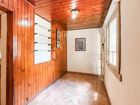 Casa en Venta en Temperley, USD 55.000