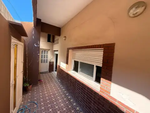 Depto Tipo Casa en Venta 60 años