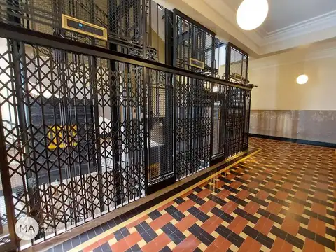 Oficina en Alquiler en Centro, $ 495.000