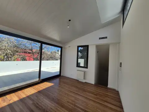 PH en Venta Tipo Duplex a Nuevo 4 Ambientes con Terraza Linda Calidad y Distribución * Colegiales