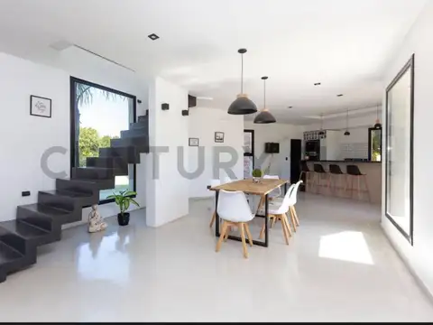 VENTA/PERMUTA CASA 5 AMBIENTES EN BARRIO CERRADO "HARAS SAN PABLO" GENERAL RODRIGUEZ