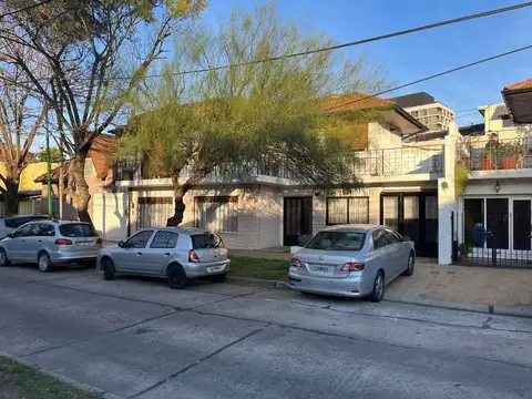 Olaguer y Feliú 100