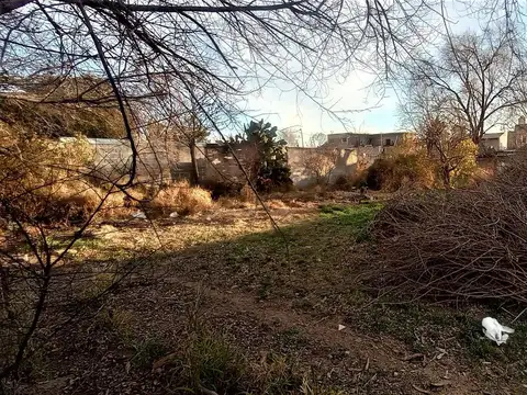 SE VENDE TERRENO EN ARGUELLO A METROS DE BODERAU