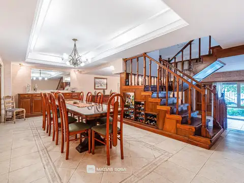 Casa en Venta con 1 cochera