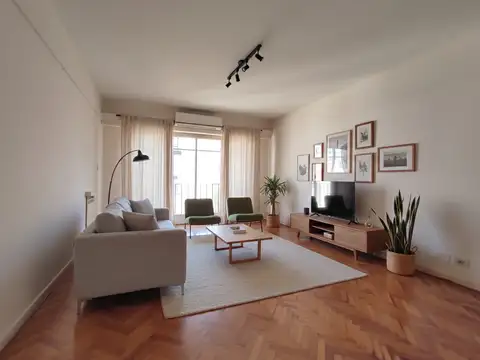 ALQUILER | 3 Amb. c/ dependencia de servicio o 3° dormitorio • Excelente ubicación • Centro/Congreso