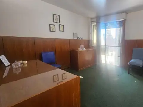 GALERIA LA FAVORITA, CORDOBA 1147