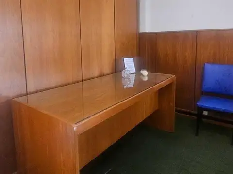 Oficina en Alquiler 50 años