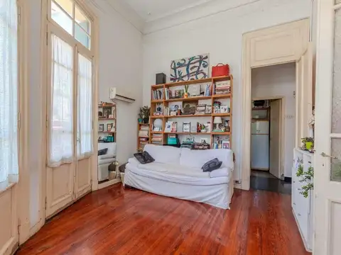 Avenida Rivadavia 3300