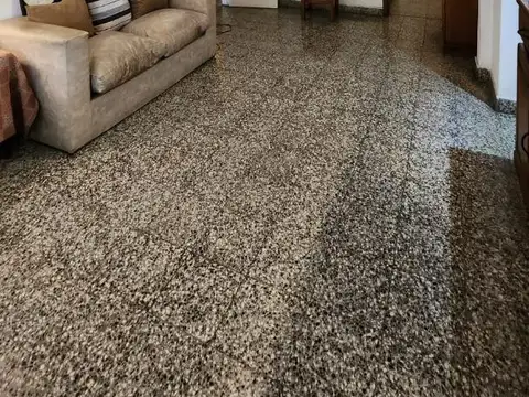 VENTA PH EN LOMAS DE ZAMORA.