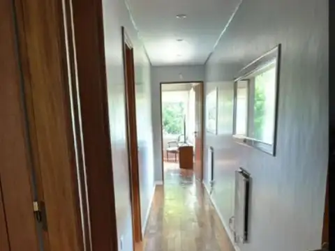 Casa 6 ambientes con 3 baños